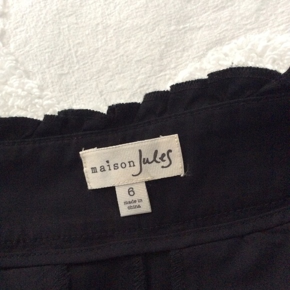 🖤RUFFLE SHORTS🖤 - Picture 4 of 6